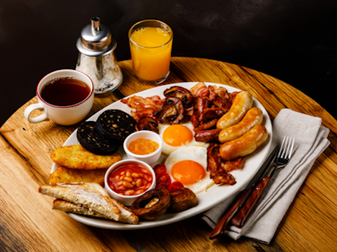 Man Vs Food Breakfast Challenge in Benidorm